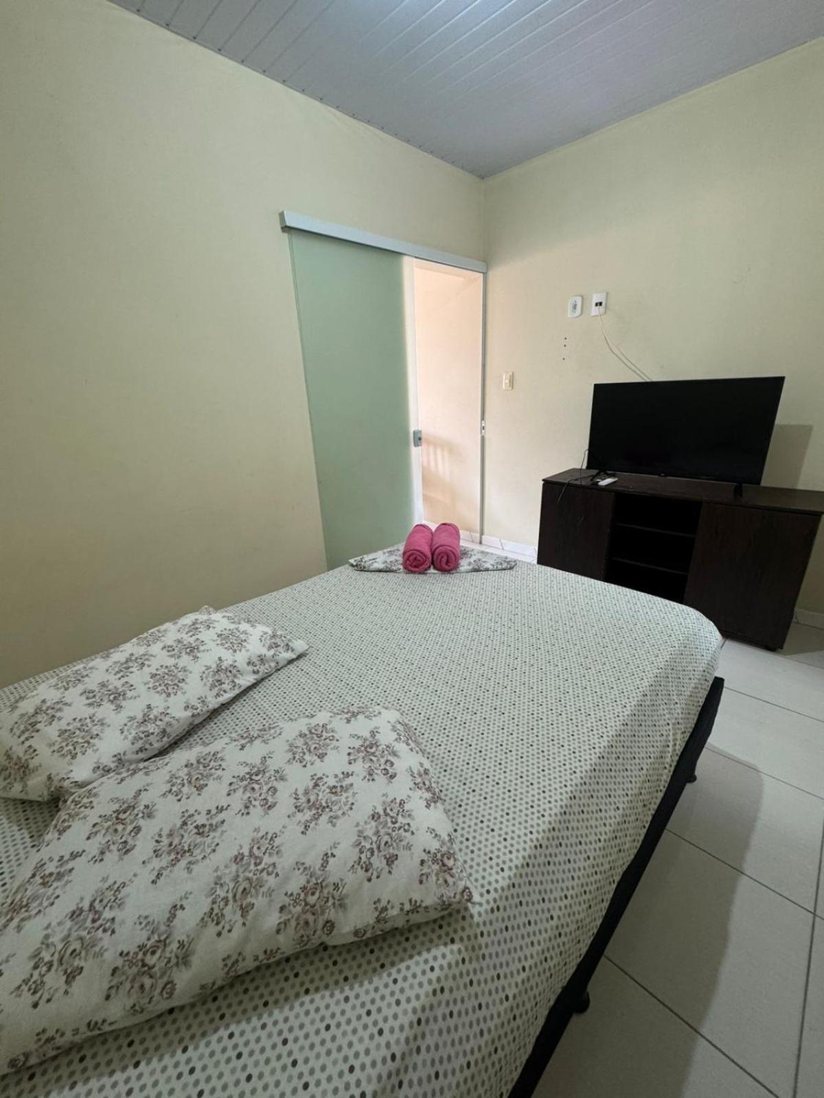 Residencial Da Cris Pensión *